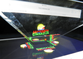 Holograms in physics lessons